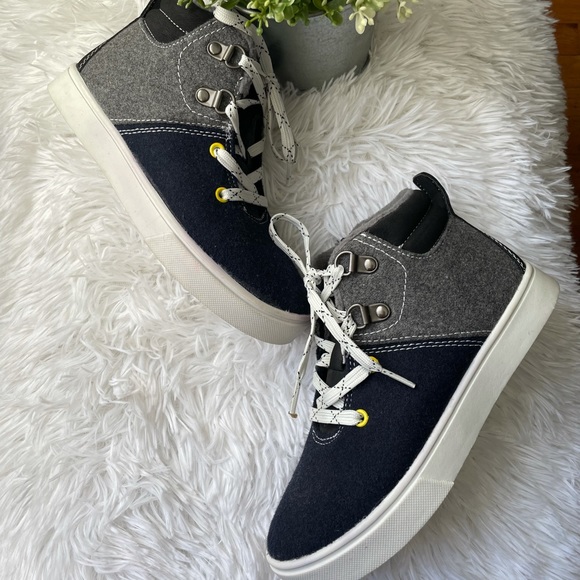 Cat & Jack Other - Cat & Jack Boys sneakers